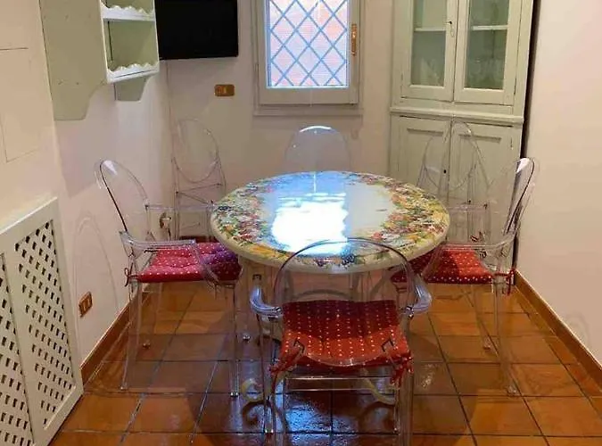 Queenavona Apartament *